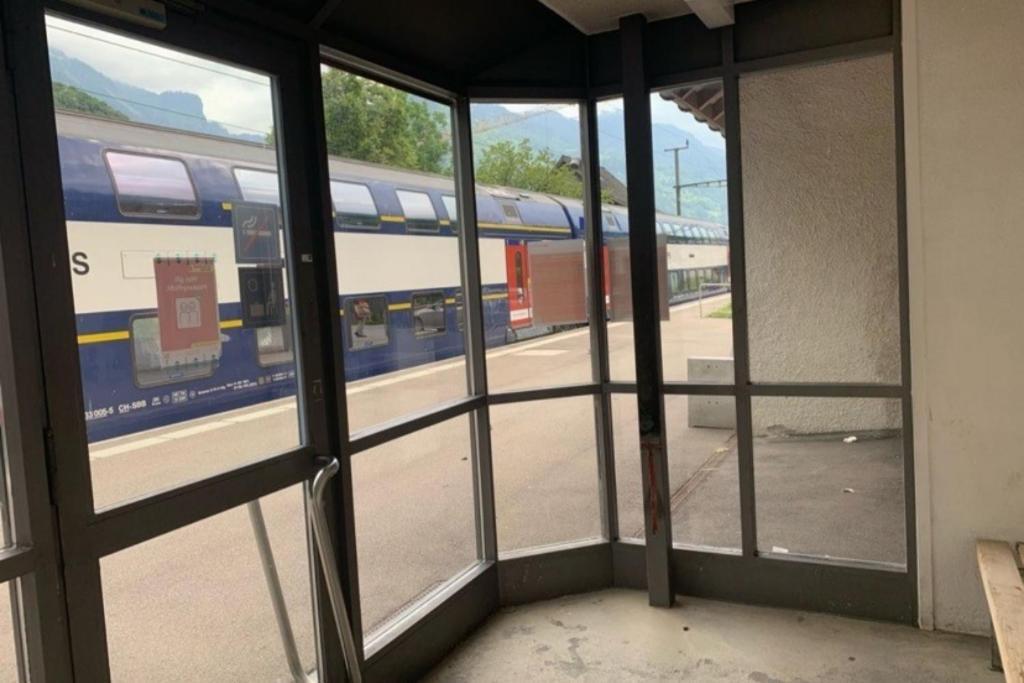 Revier Schlicht Und Bahnsinnig Mitlodi Zewnętrze zdjęcie